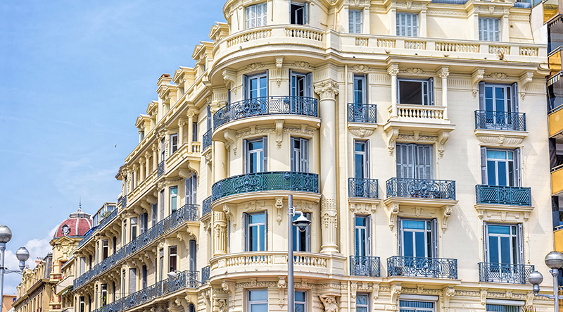 Immobilier, Paris : la barre des 10 000 euros le mètre carré a été franchie